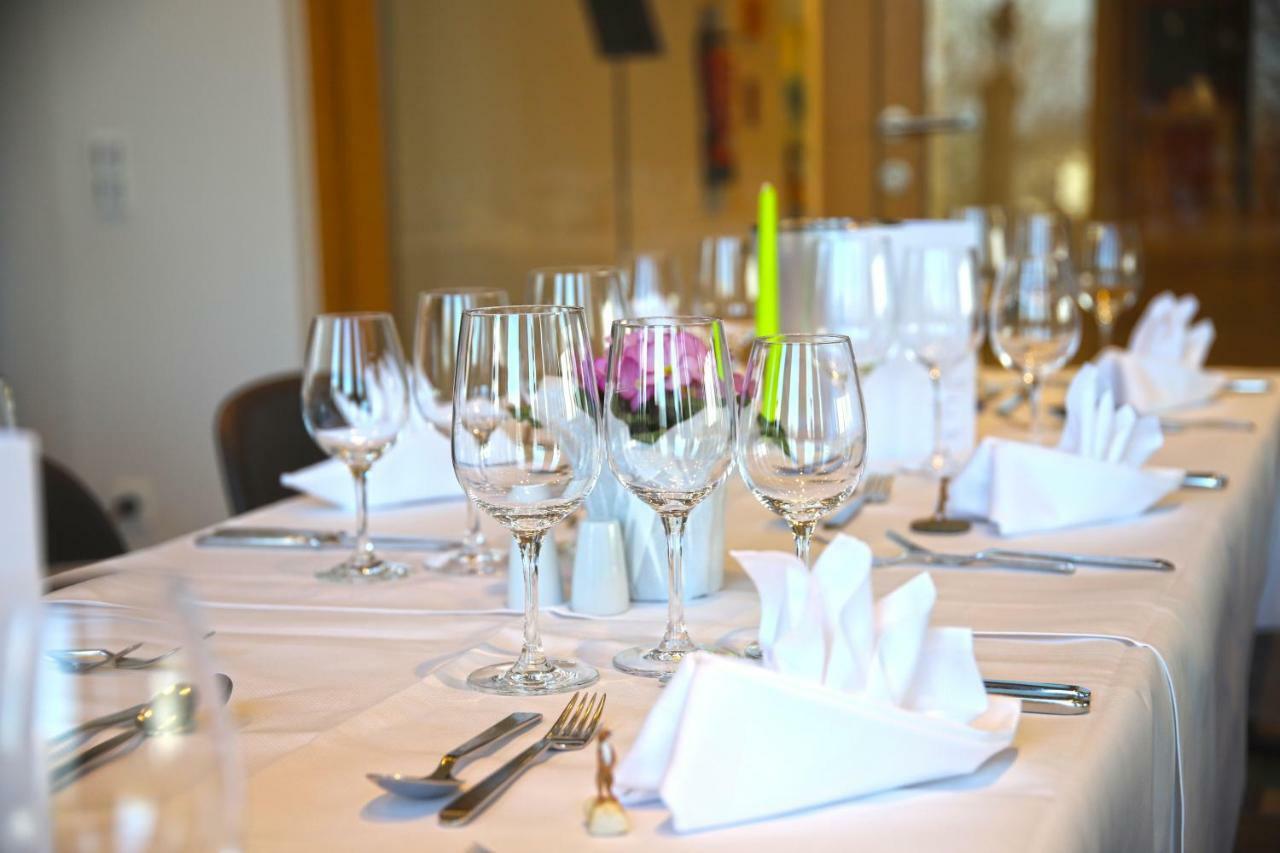 Katholisch-Soziales Institut Hotel Siegburg Eksteriør billede